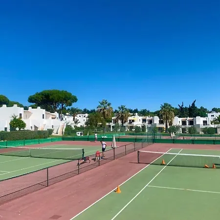 Balaia Golf Village T2 A 10 Minutos Da Апартаменты