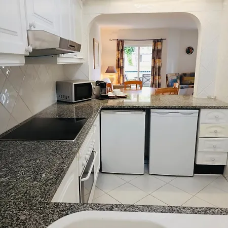 Balaia Golf Village T2 A 10 Minutos Da